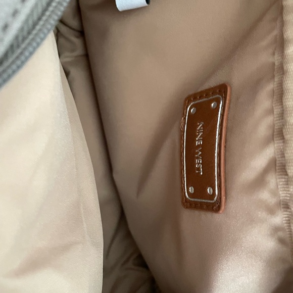 Tan crossbody purse - Picture 2 of 5